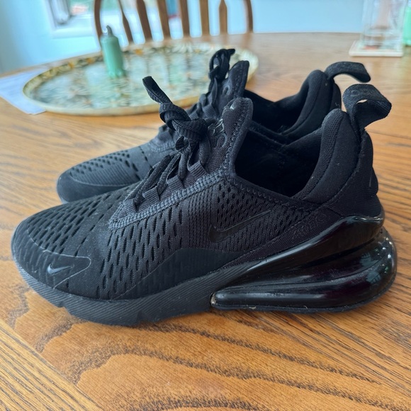 Nike Pro Max - Picture 2 of 3